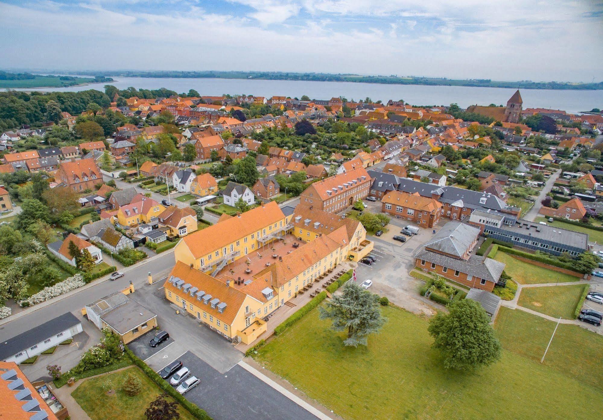 Hotel Residens Moen Stege Exteriér fotografie