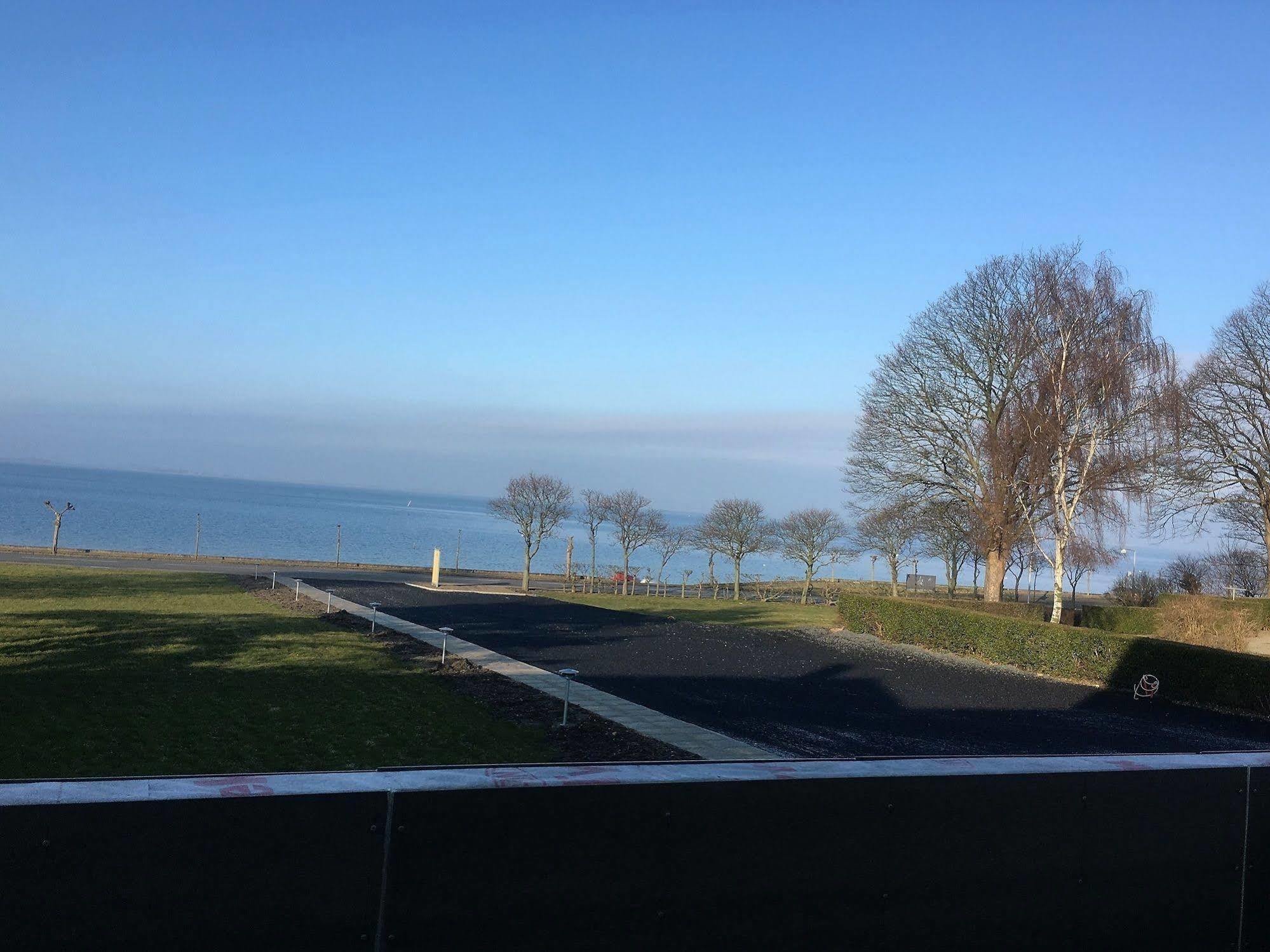 Hotel Residens Moen Stege Exteriér fotografie