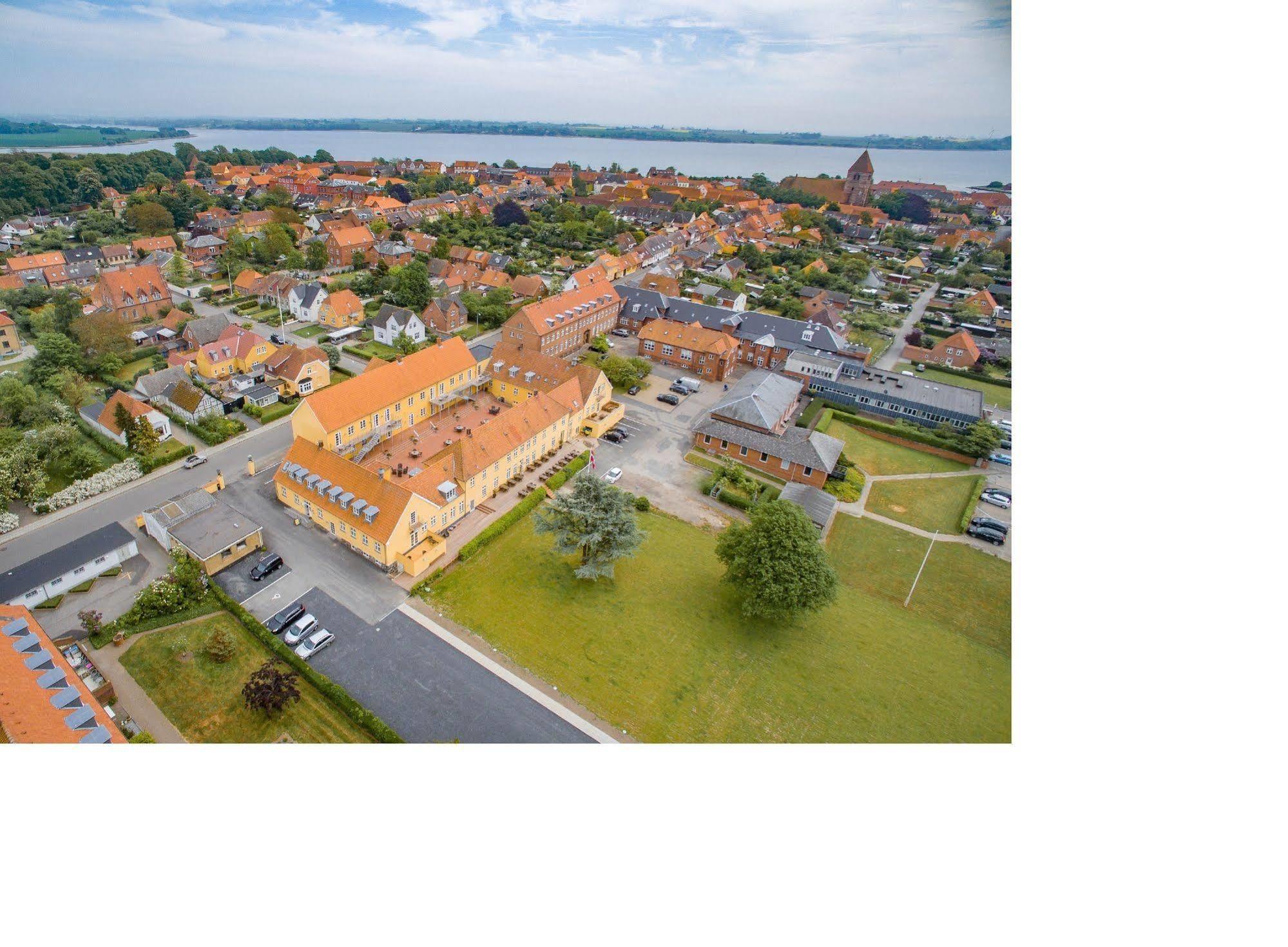 Hotel Residens Moen Stege Exteriér fotografie